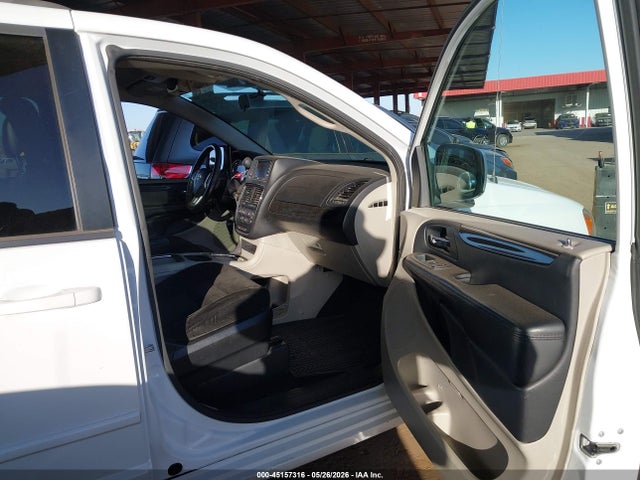 Dodge Grand Caravan Sxt