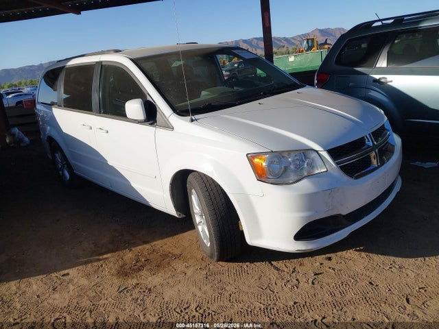 Salvage Dodge Grand Caravan Image