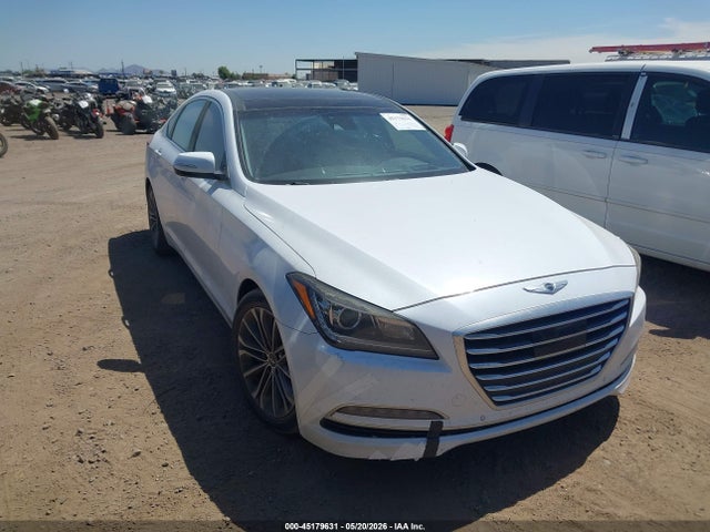 Salvage Hyundai Genesis Image