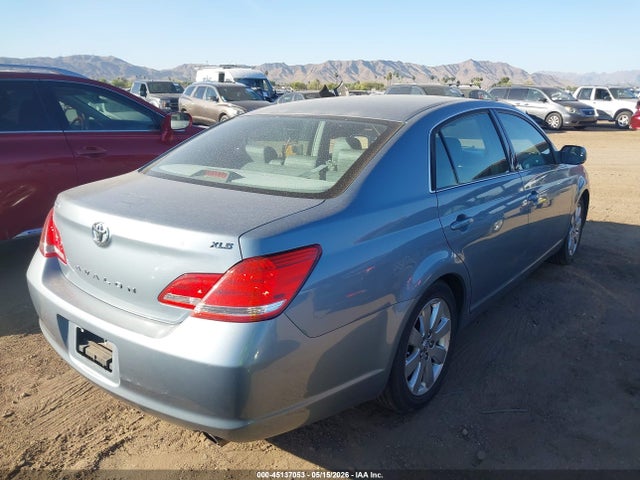 Toyota Avalon Xls
