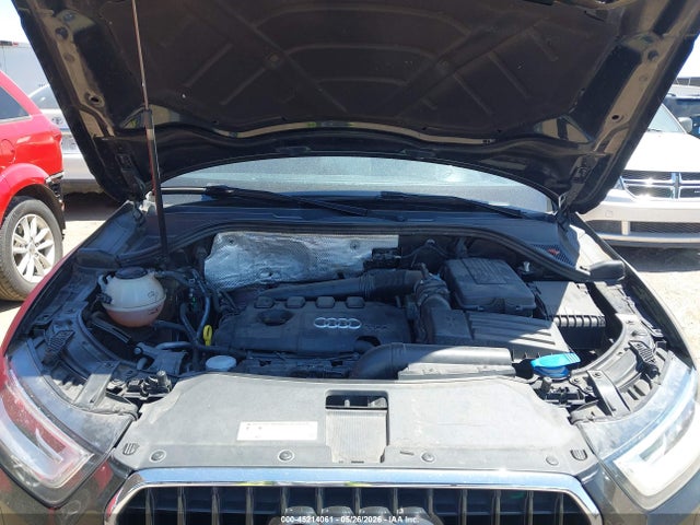 Audi Q3 2.0t Premium Plus
