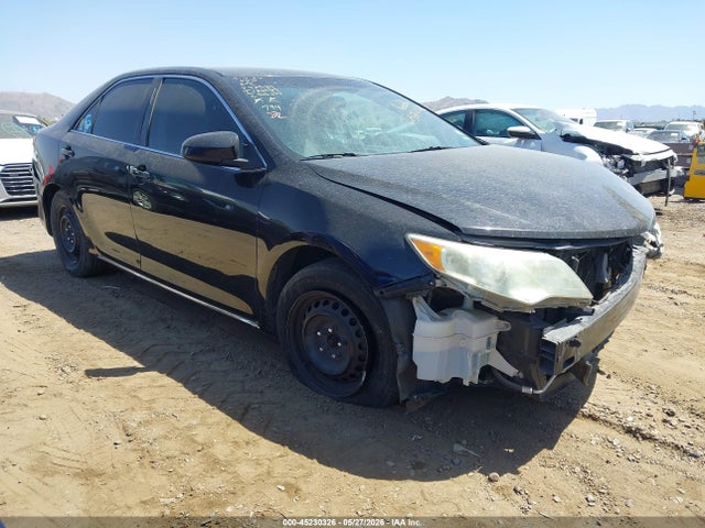 Salvage Toyota Camry Image