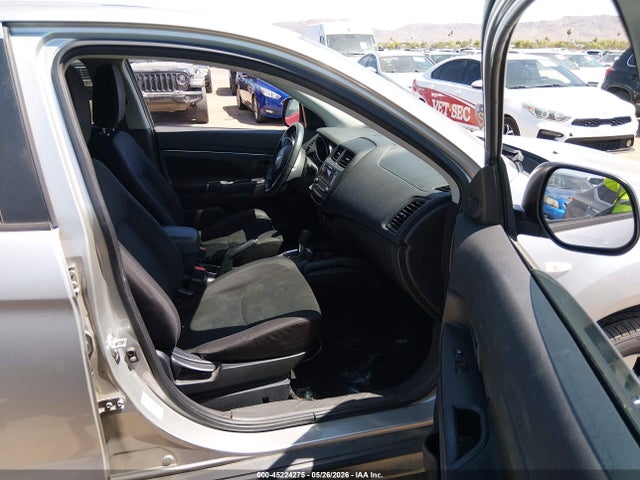 Mitsubishi Outlander Es