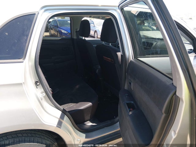 Mitsubishi Outlander Es