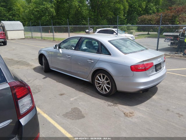 Audi A4 2.0t Premium