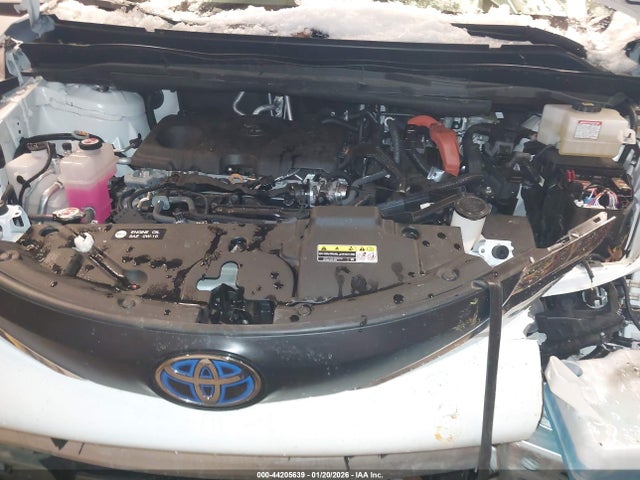 Toyota Sienna Le