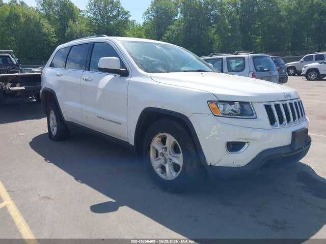 Salvage Jeep Grand Cherokee Image