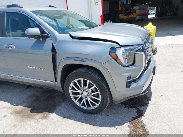 GMC Terrain Awd Denali