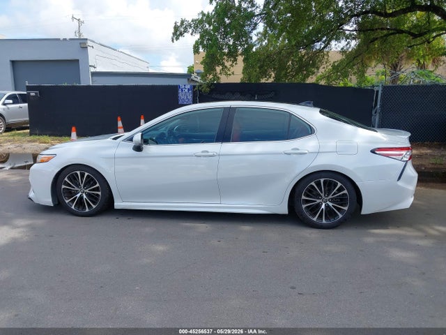 Toyota Camry Xse