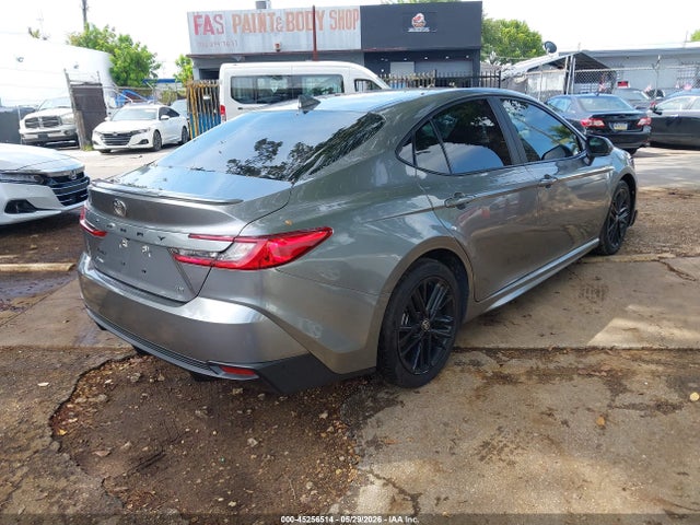 Toyota Camry Se