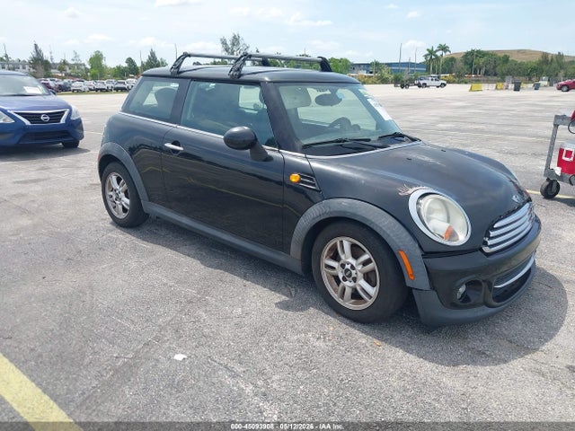 Salvage MINI Cooper Image