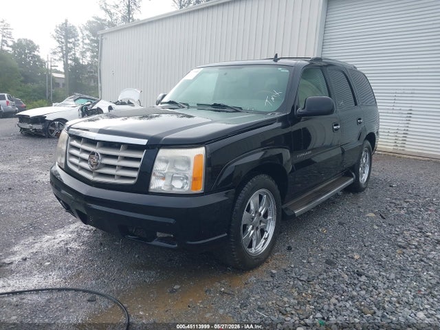 Cadillac Escalade Standard