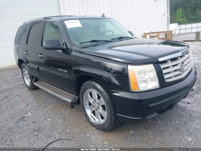 Salvage Cadillac Escalade Image