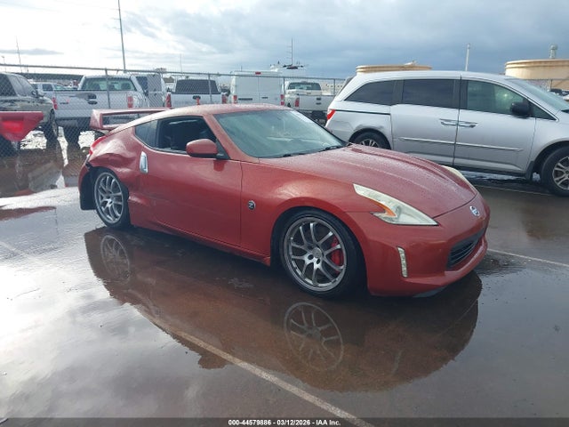 Salvage Nissan 370Z Image