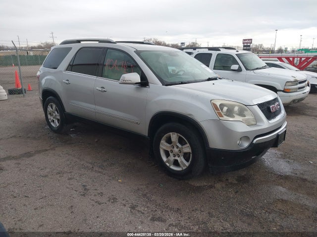 Salvage GMC Acadia Image