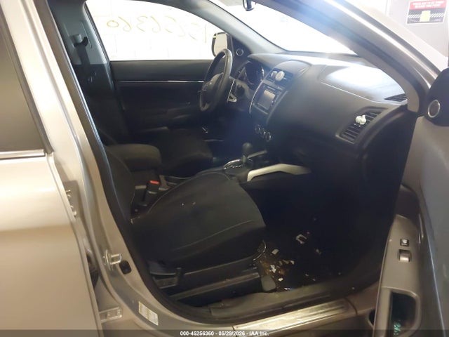 Mitsubishi Outlander Se