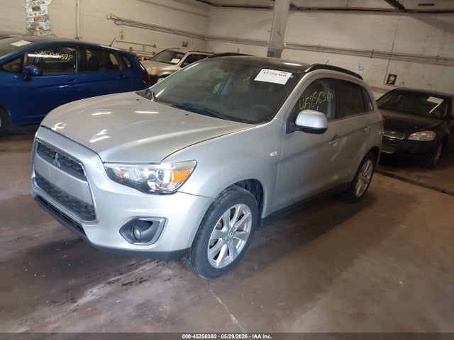 Mitsubishi Outlander Se