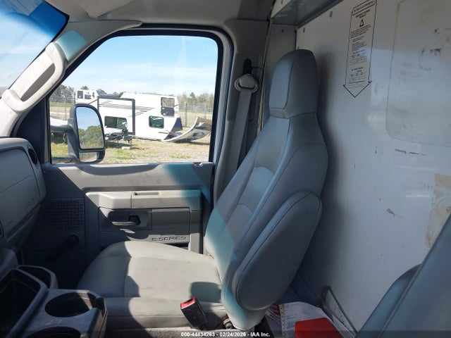 Ford E-350