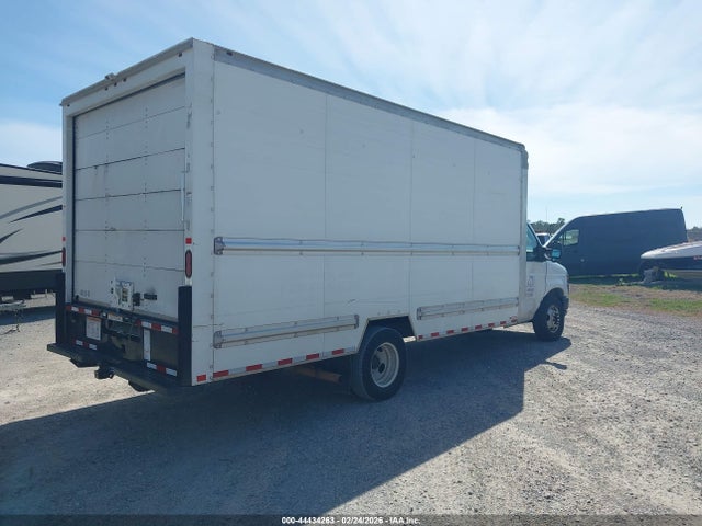 Ford E-350