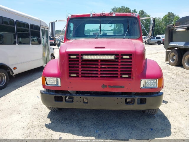 International 4000 4700