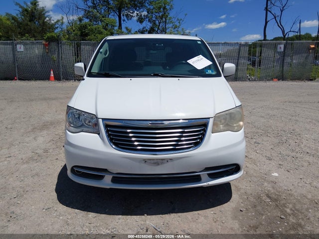 Chrysler Town & Country Touring