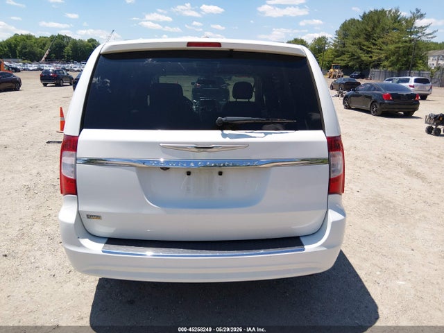 Chrysler Town & Country Touring