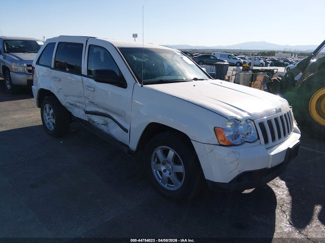 Salvage Jeep Grand Cherokee Image