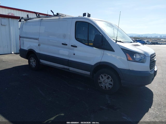 Salvage Ford Transit Image