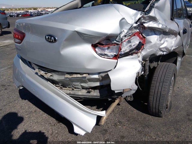 Kia Rio Lx