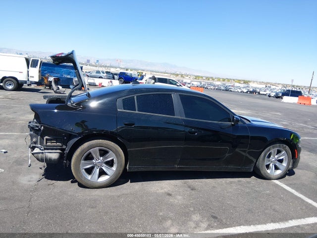 Dodge Charger Sxt