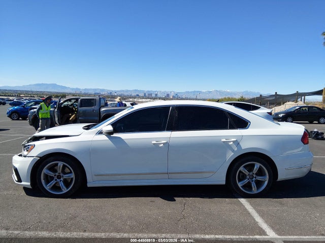 Volkswagen Passat 1.8t R-line