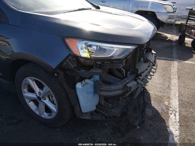 Ford Edge Se
