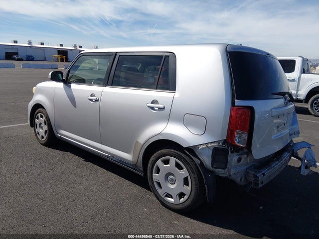 Scion xB