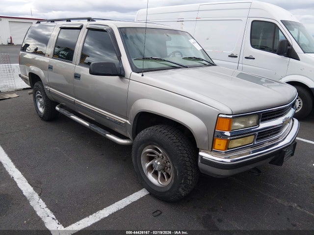 Salvage Chevrolet Suburban 2500 Image