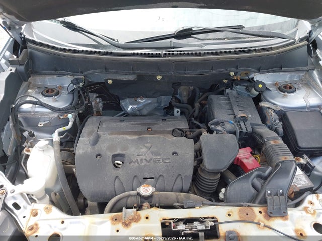 Mitsubishi Outlander 2.4 Es