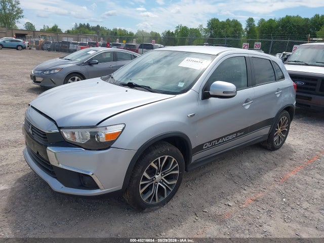 Mitsubishi Outlander 2.4 Es