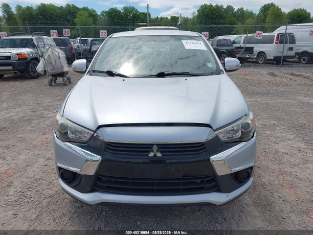Mitsubishi Outlander 2.4 Es