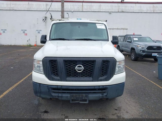 Nissan Nv S V6