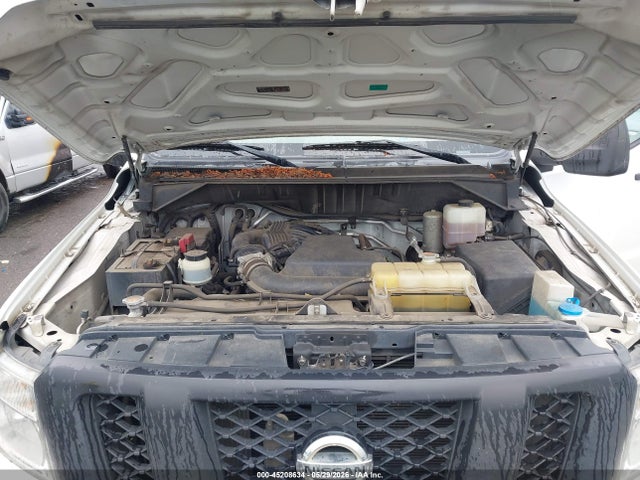 Nissan Nv S V6