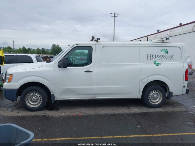 Nissan Nv S V6