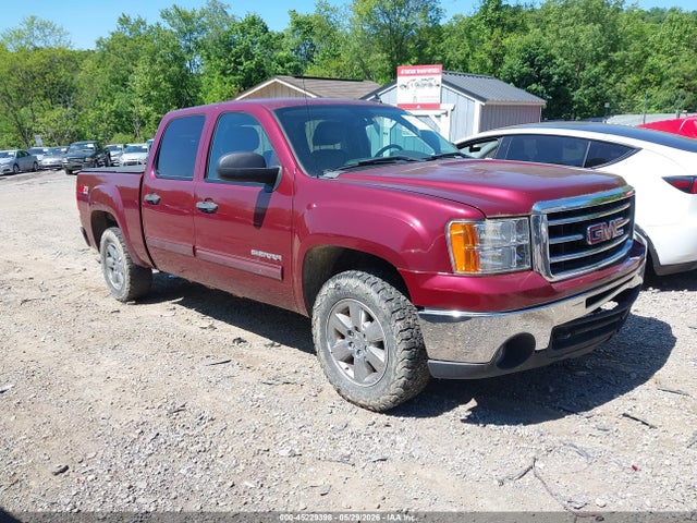 Salvage GMC Sierra 1500 Image