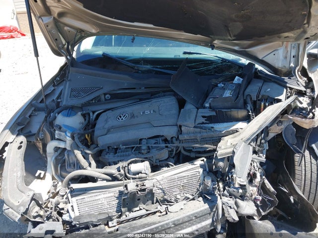 Volkswagen Passat 1.8t S