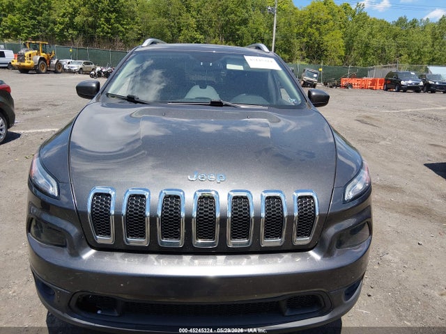 Jeep Cherokee Latitude 4x4