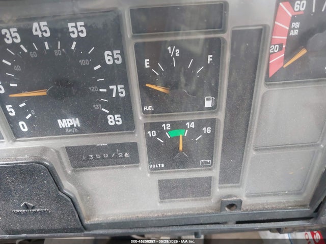 International 4000 4700