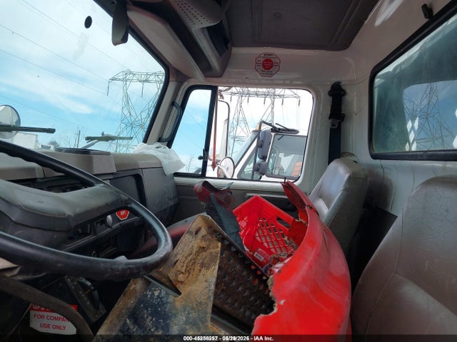 International 4000 4700