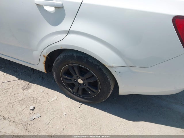 Chevrolet Sonic Lt Auto