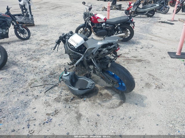 Kawasaki Zx636 K