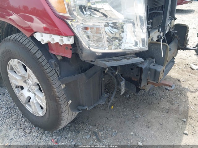Nissan Titan Sv