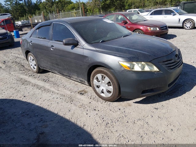 Salvage Toyota Camry Image