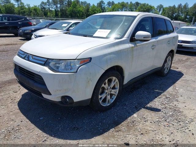 Mitsubishi Outlander Se